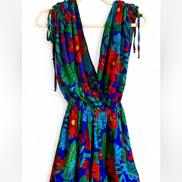 Vici Small Women’s Vibrant Multicolor Tropical Floral Romper Summer Vacation - Picture 2 of 6